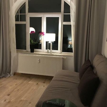 Gemuetliche Ferienwohnung Im Erdgeschoss- Jenaer Strasse Эрфурт Экстерьер фото