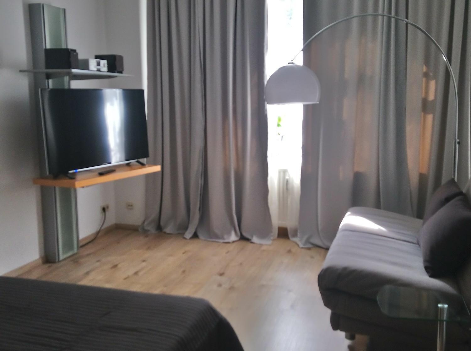 Gemuetliche Ferienwohnung Im Erdgeschoss- Jenaer Strasse Эрфурт Экстерьер фото