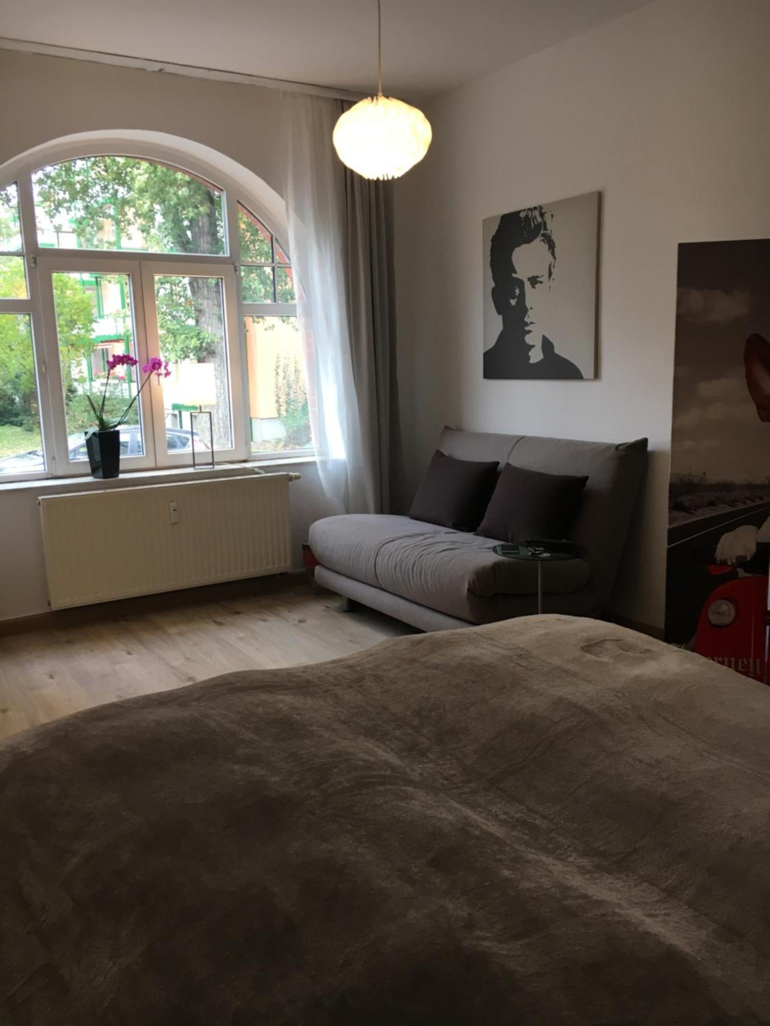 Gemuetliche Ferienwohnung Im Erdgeschoss- Jenaer Strasse Эрфурт Экстерьер фото