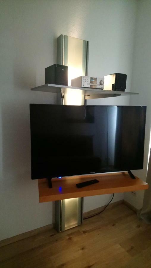 Gemuetliche Ferienwohnung Im Erdgeschoss- Jenaer Strasse Эрфурт Экстерьер фото